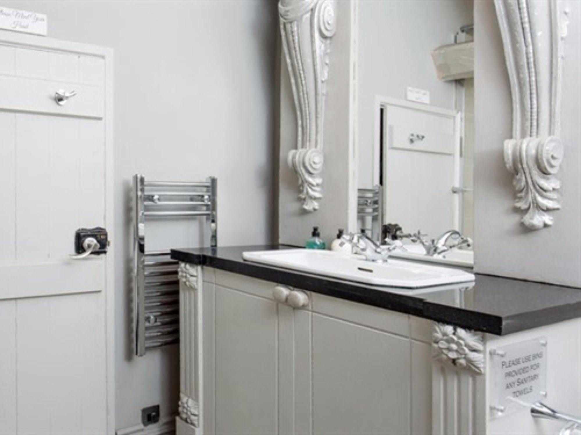 Court House Manor Luxury B&B Painswick Buitenkant foto