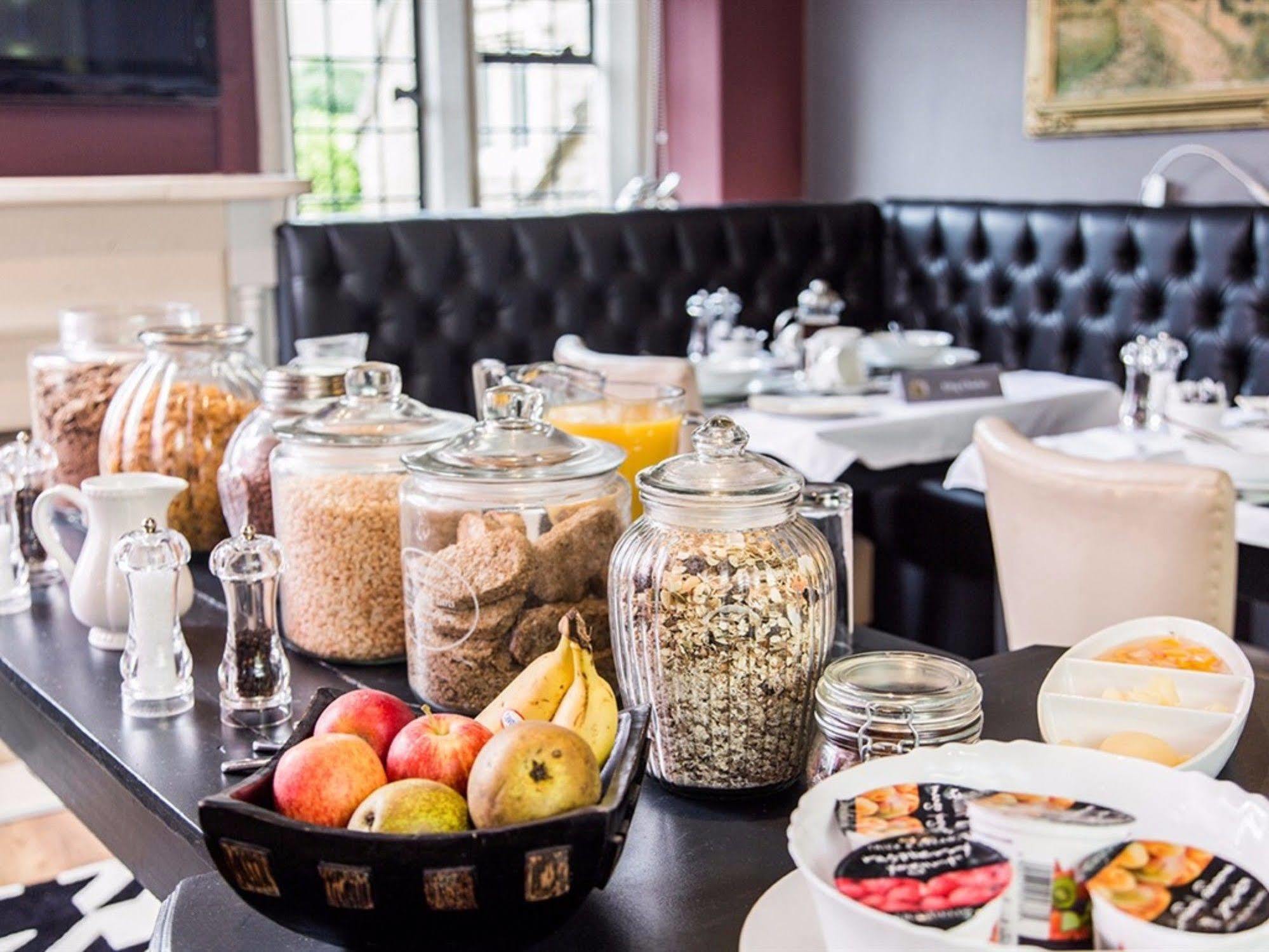 Court House Manor Luxury B&B Painswick Buitenkant foto